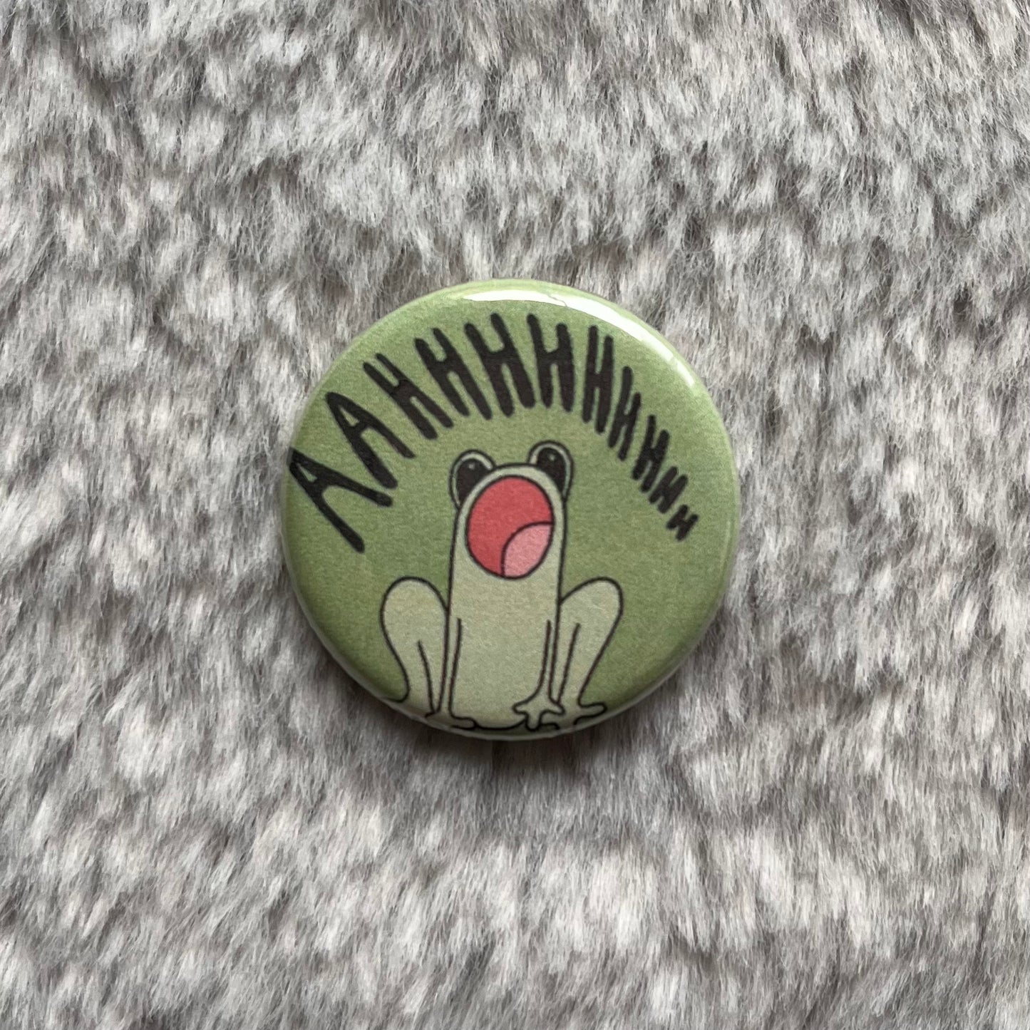 screaming frog pin