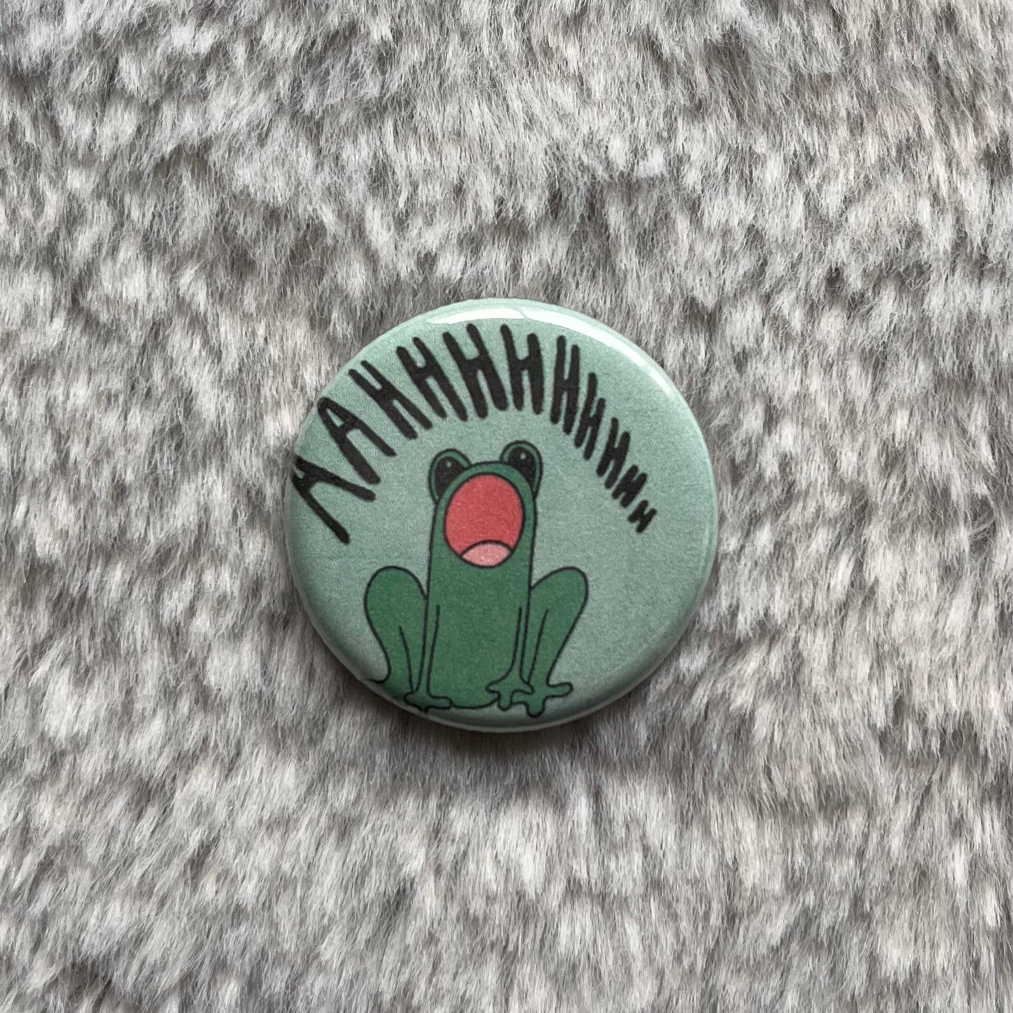 screaming frog pin