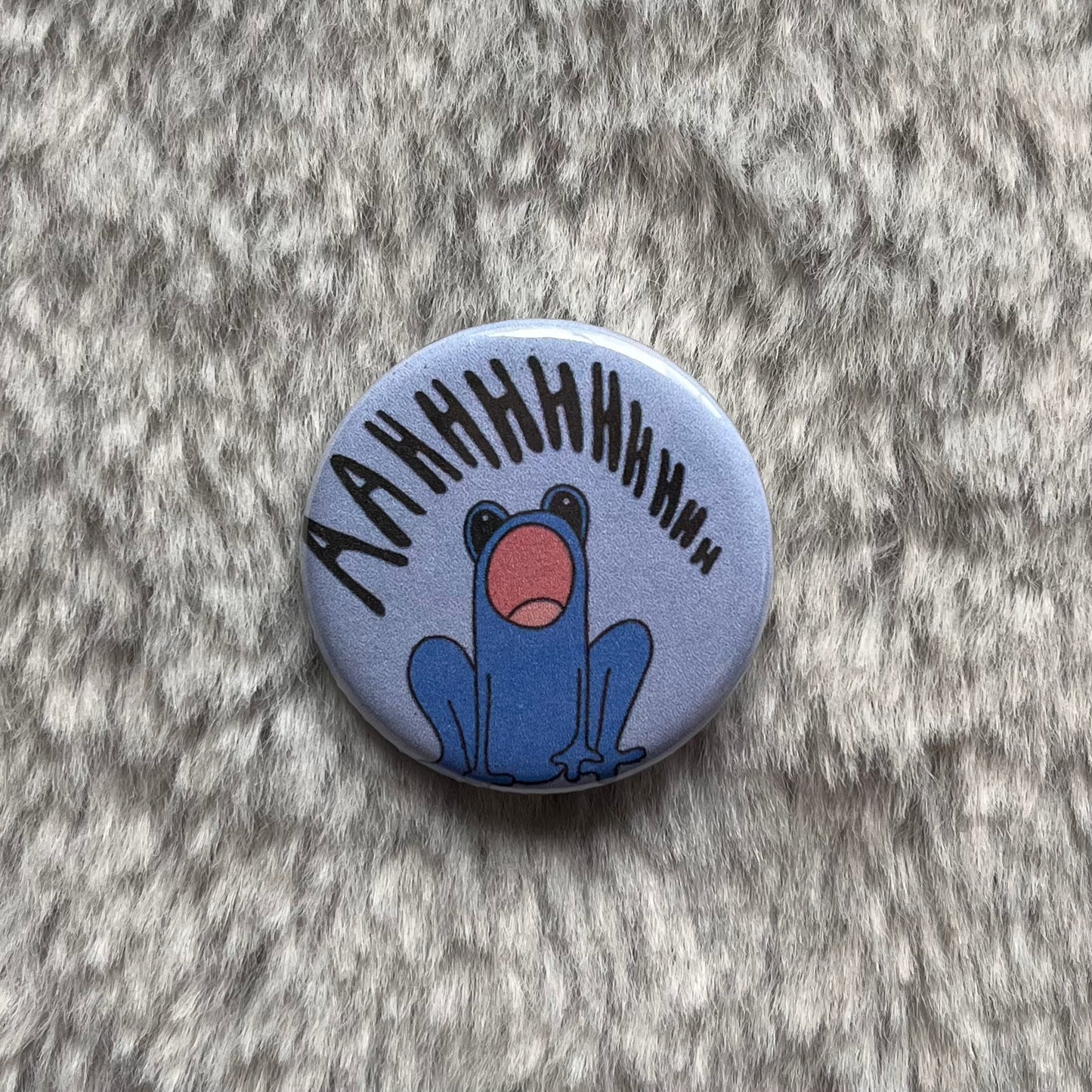 screaming frog pin