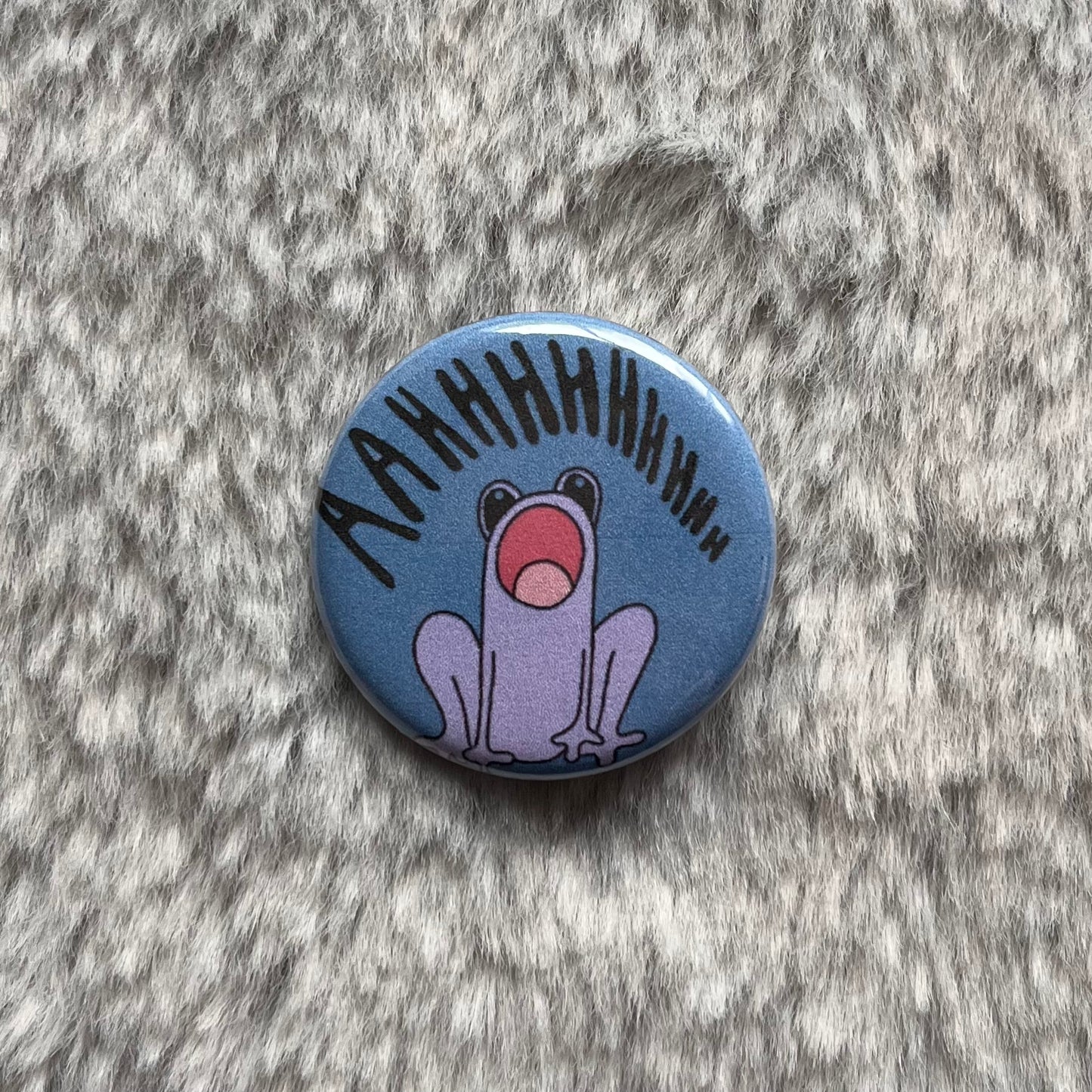 screaming frog pin
